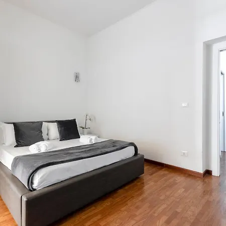 Apartment Art House Centro Storico Luxury Rome