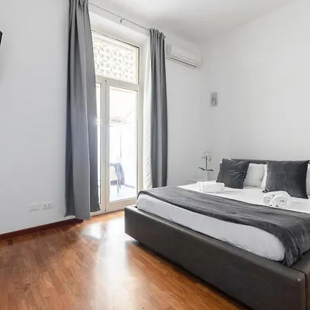 Art House Centro Storico Luxury Appartement